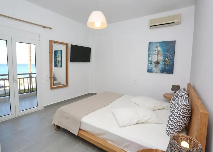 Blevista Aparthotel Polychrono
