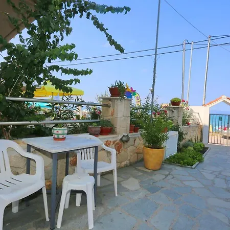 Апарт-отель Blevista Полихроно