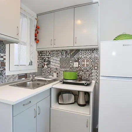 Blevista 3* Polychrono