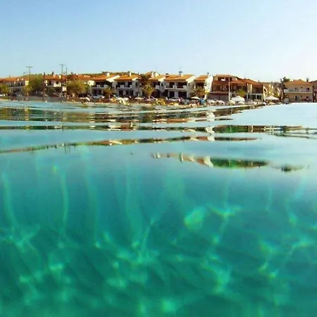 Blevista Aparthotel Polychrono